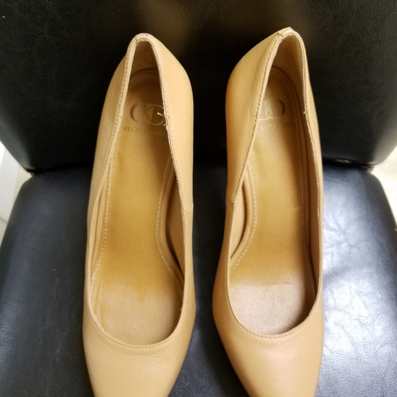 Soldddd $$!!!!Kelsi Dagger Gracie Platform Pumps! - Picture 2 of 7